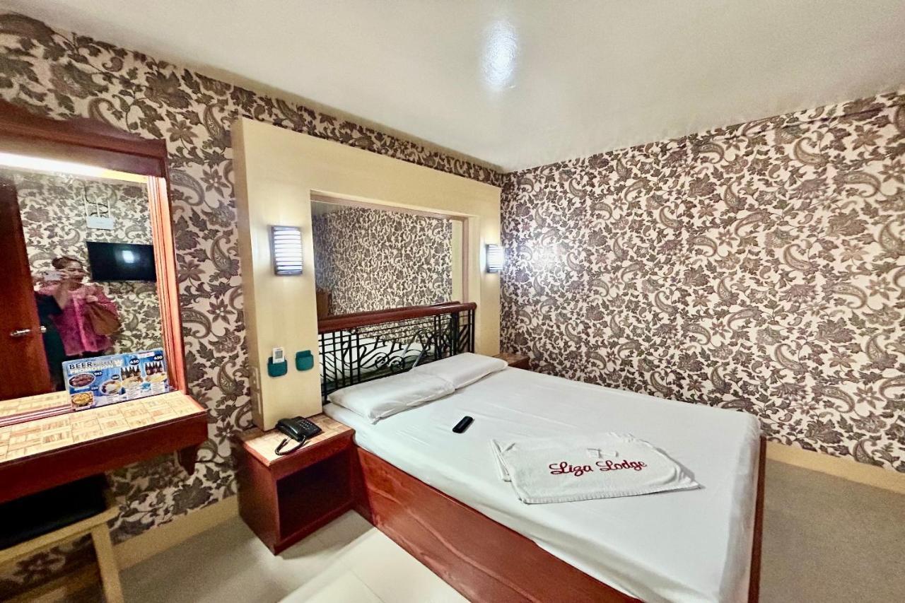 Oyo 971 Liza Lodge Pasay Exterior foto